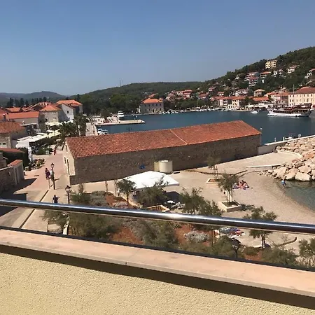 Sea View Near The S2-jelsa Center * Елса
